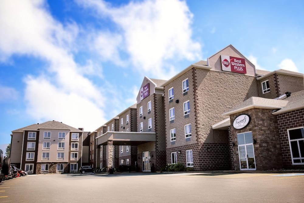 Best Western Plus Dartmouth Hotel & Suites Exteriör bild