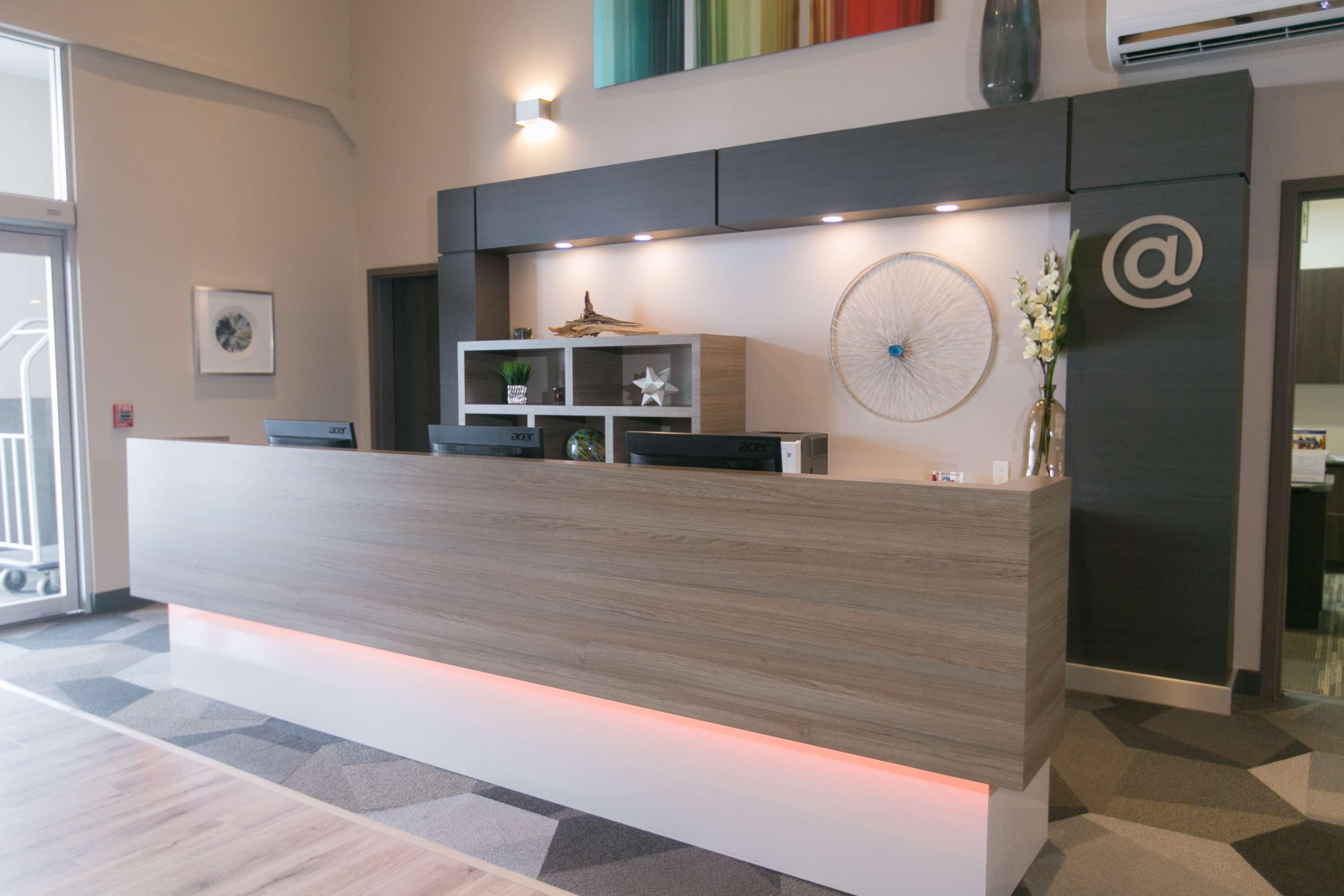 Best Western Plus Dartmouth Hotel & Suites Exteriör bild