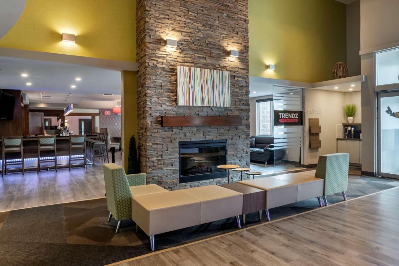 Best Western Plus Dartmouth Hotel & Suites Exteriör bild