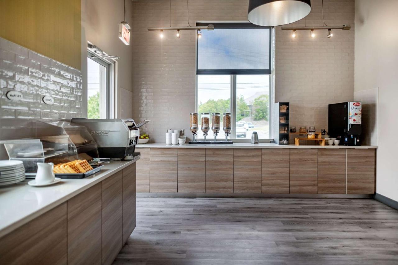 Best Western Plus Dartmouth Hotel & Suites Exteriör bild