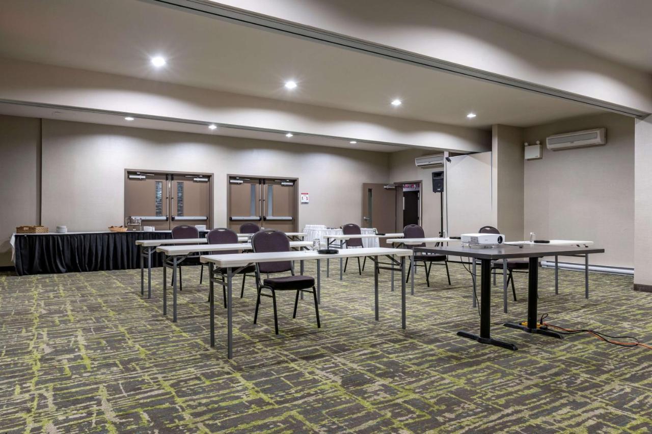 Best Western Plus Dartmouth Hotel & Suites Exteriör bild